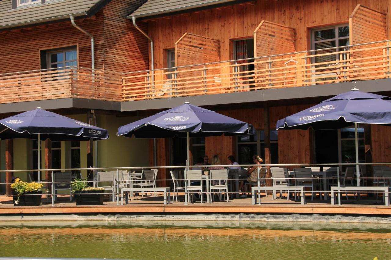 An Der Metow-Ferienpark Hotel Plau am See Eksteriør billede
